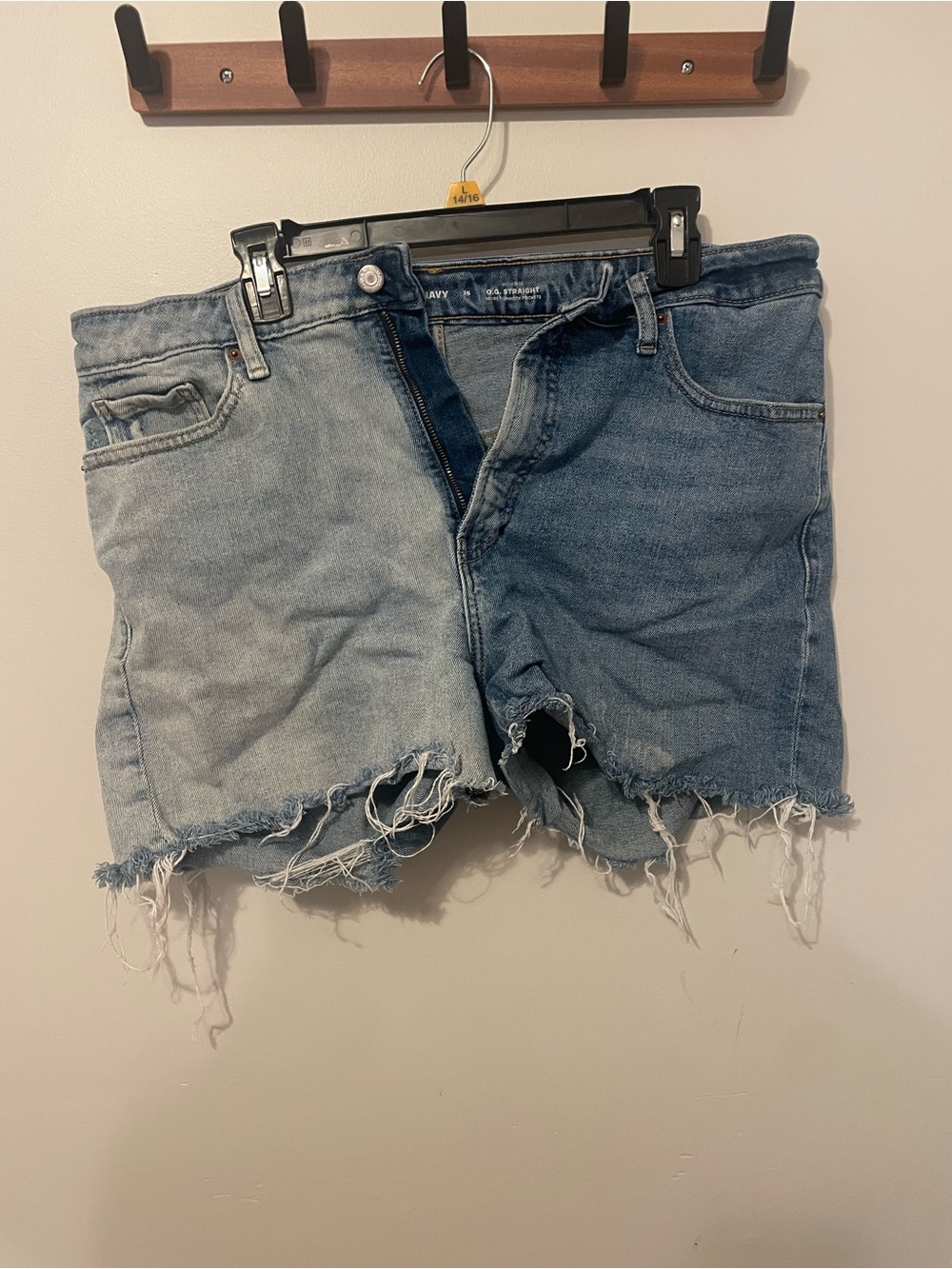 Old navy Jean shorts - split dye frayed
